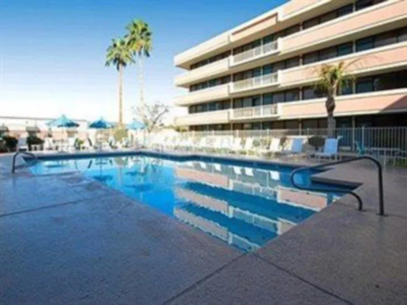 Otel Quality Inn Phoenix Airport