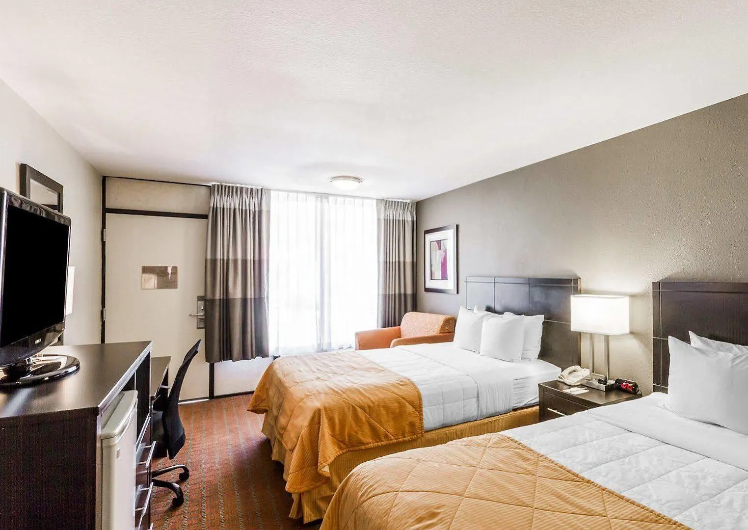 *** Otel Quality Inn Phoenix Airport ABD